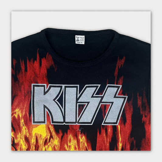 Kiss Tee