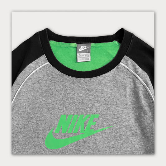 Y2K Nike Tee