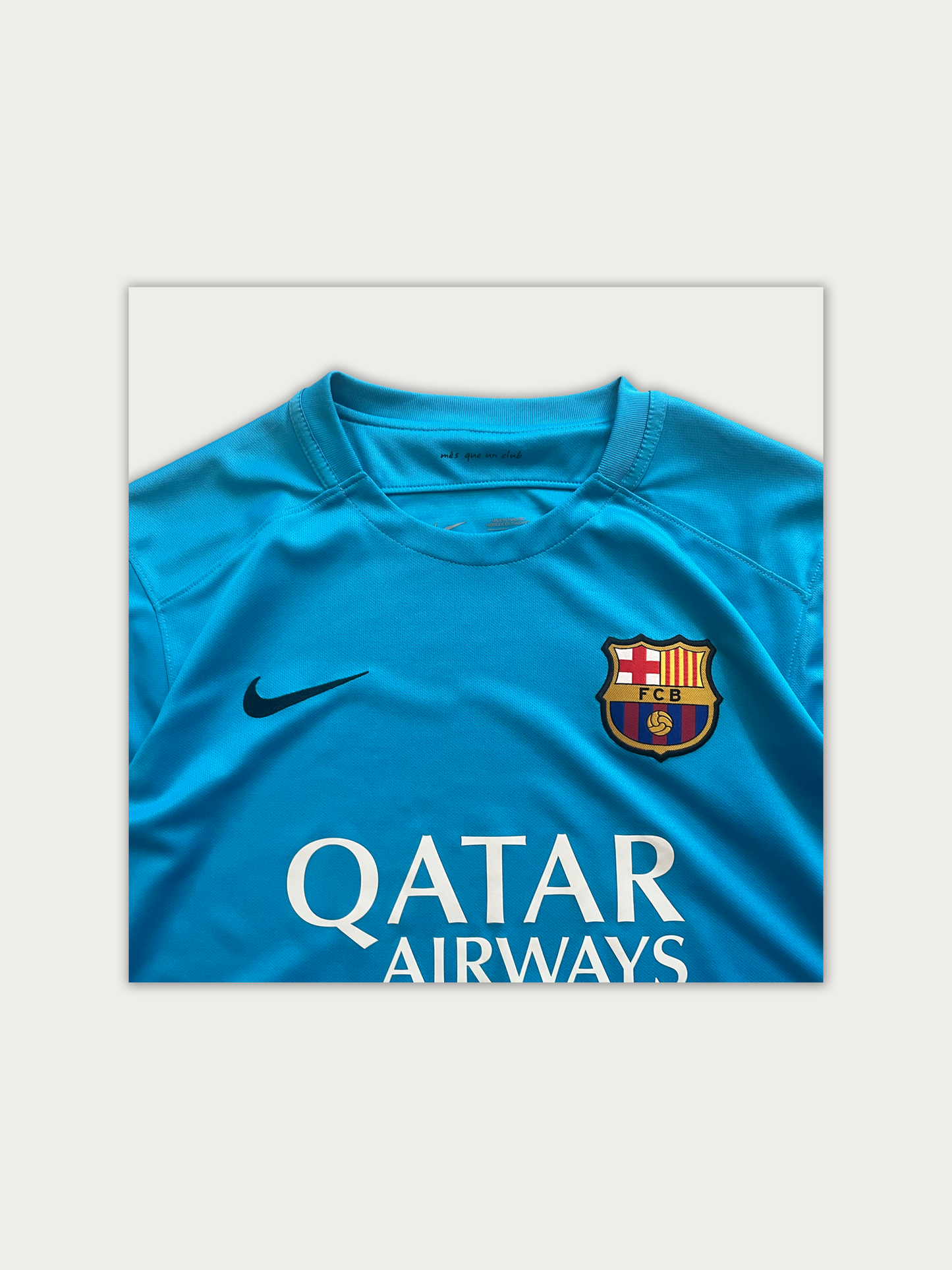 2015/16 Barcelona Third Kit