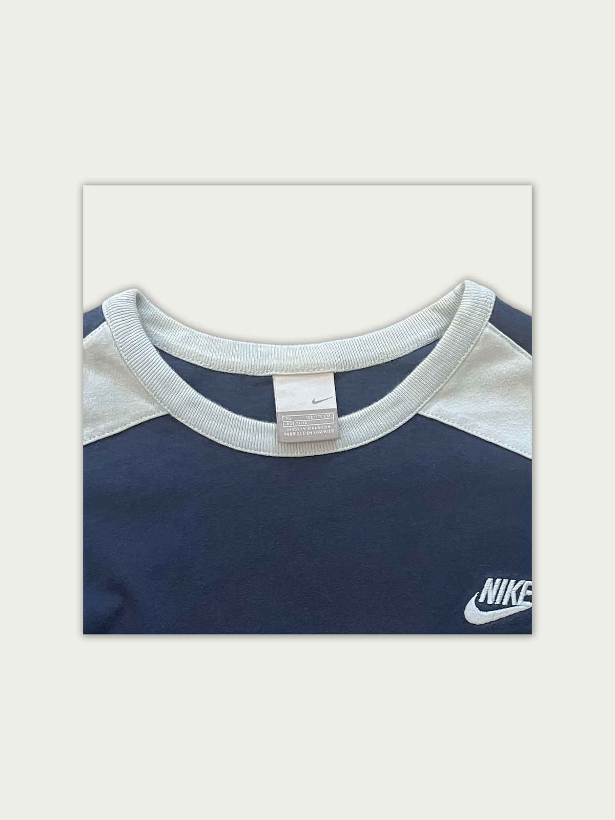 Y2K Nike Light Sweatshirt