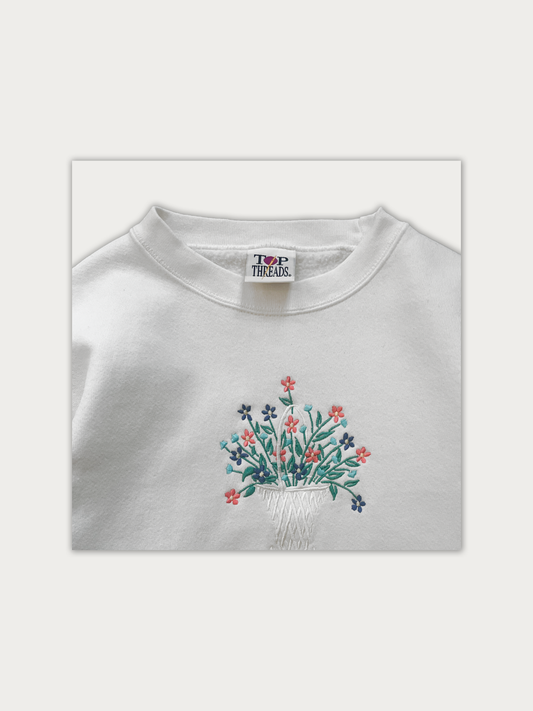 Vintage 90s Embroidered Crewneck