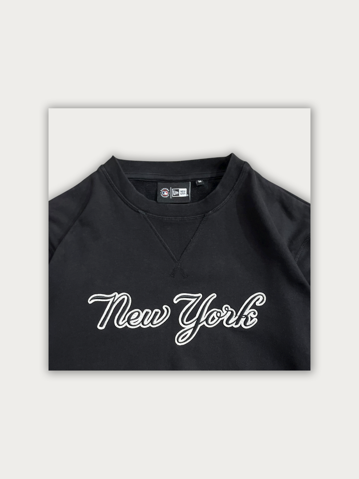 NewEra X NY Yankees Sweatshirt