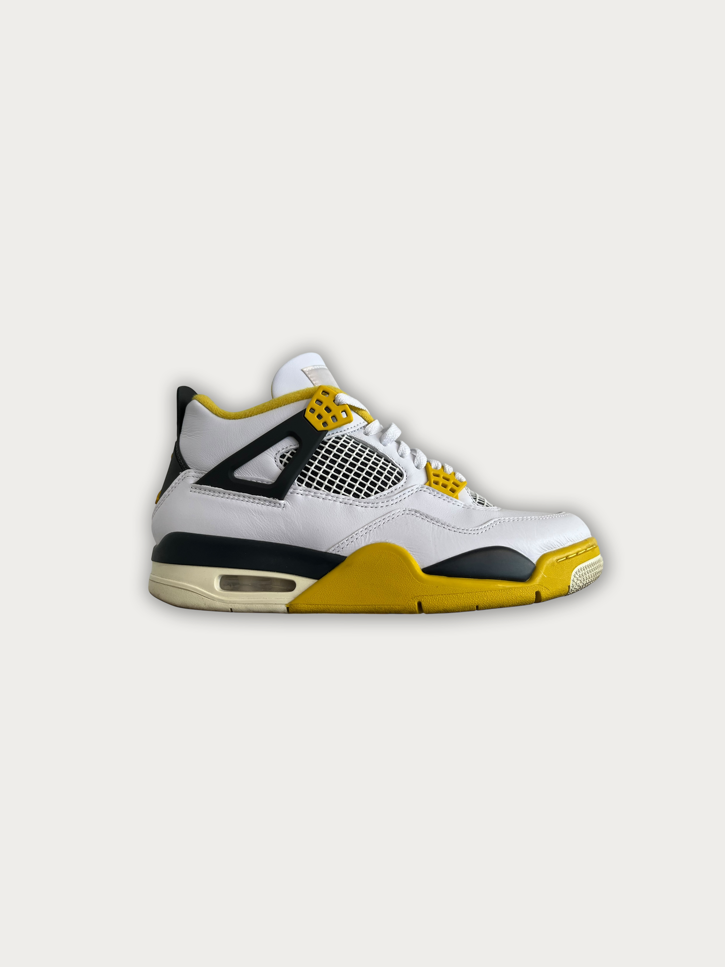 Air Jordan Retro Vivid Sulfur