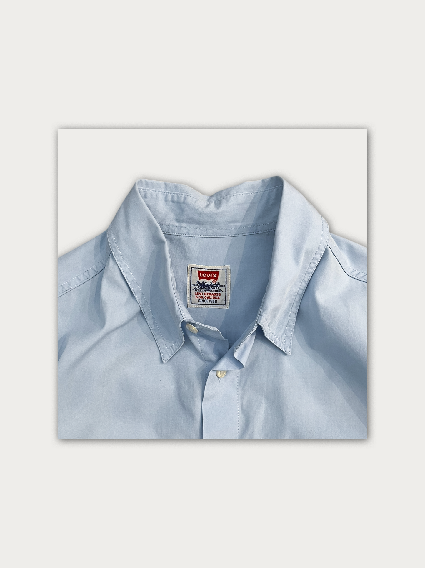 90s Levis Short Sleeves Shirt