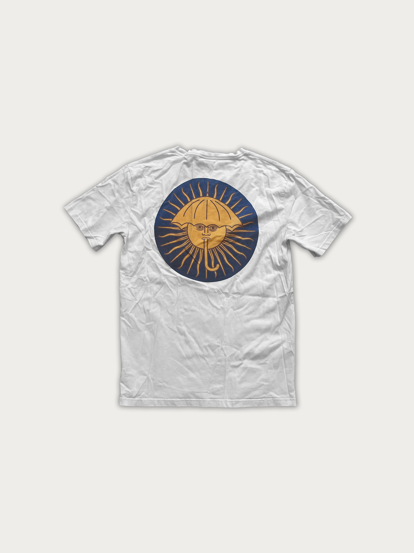 Helas Caps Parasol De Mayo Tee