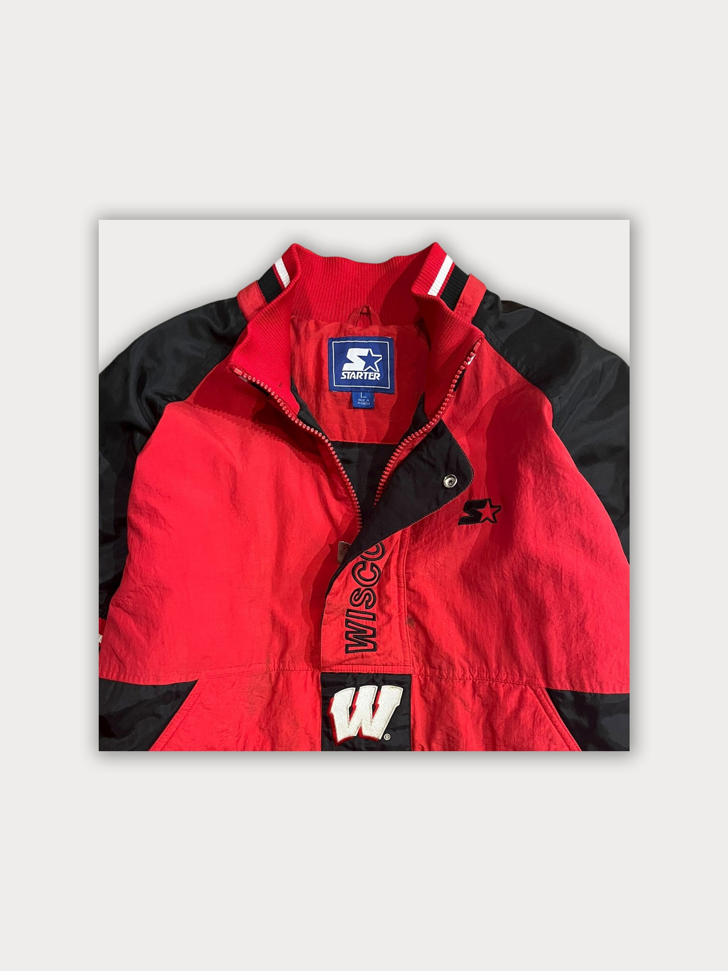 Vintage 90s Starter NCAA Uni of Winsconsin Anorak