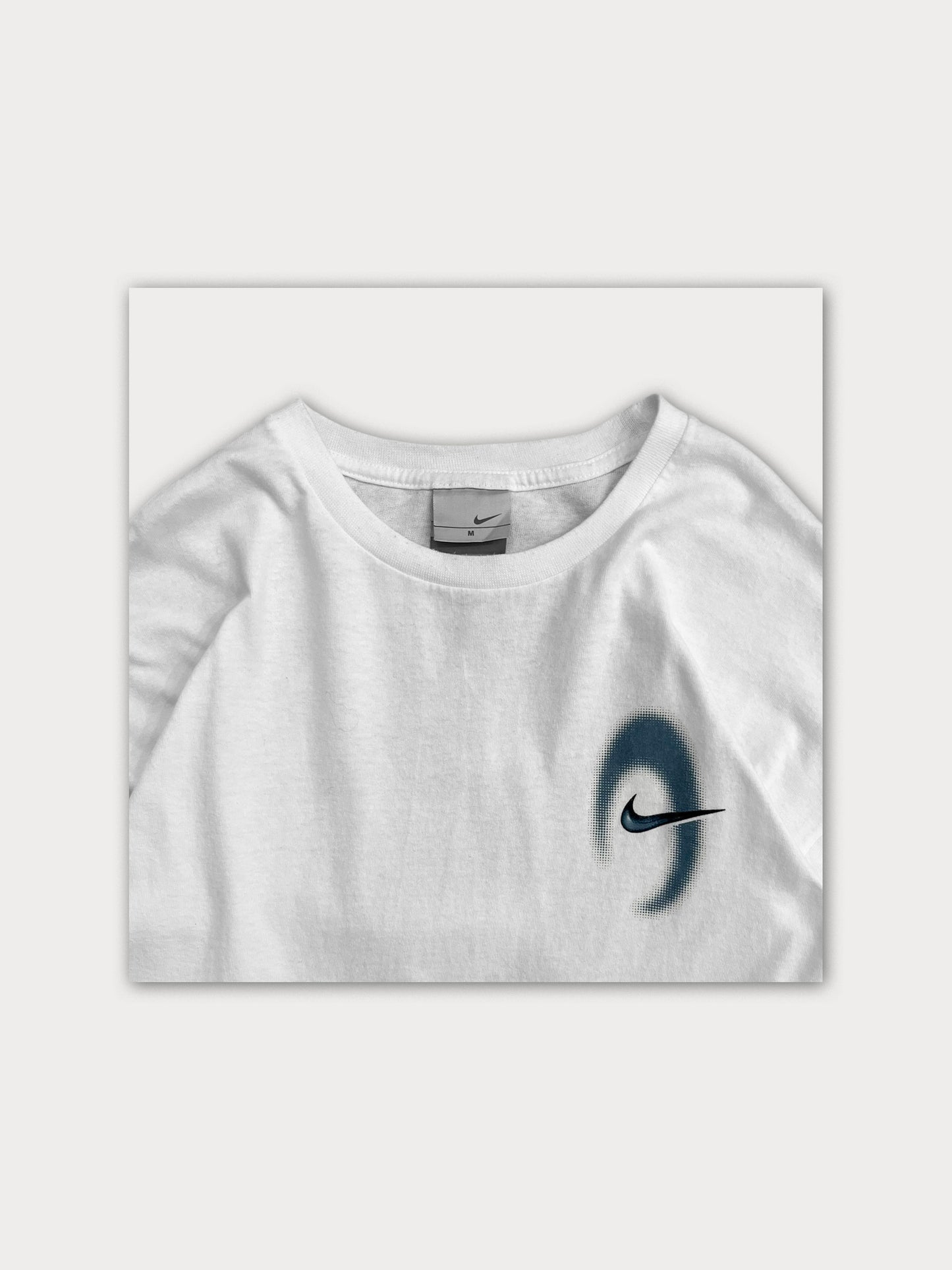 00s Nike Long Sleeves Tee