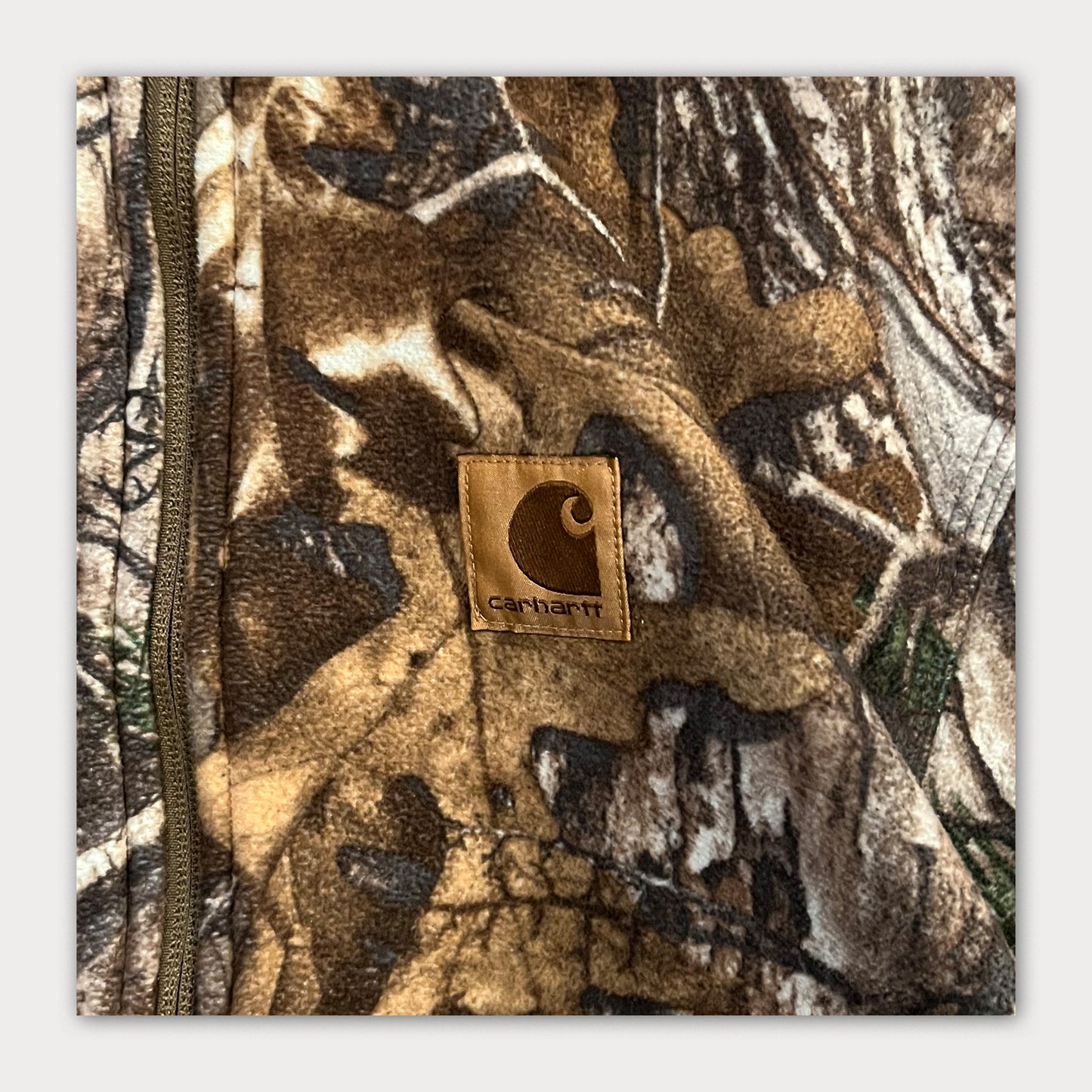 Vintage Carhartt Realtree Camo Buckfield Jacket