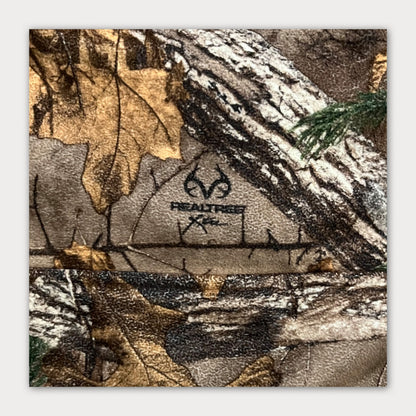 Vintage Carhartt Realtree Camo Buckfield Jacket