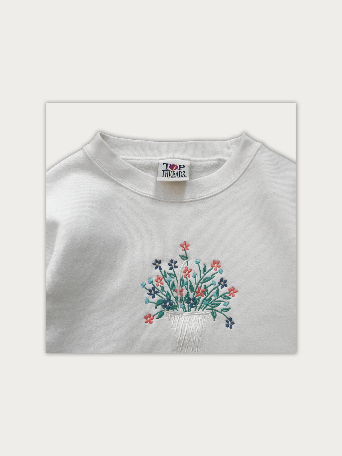 Vintage 90s Embroidered Crewneck
