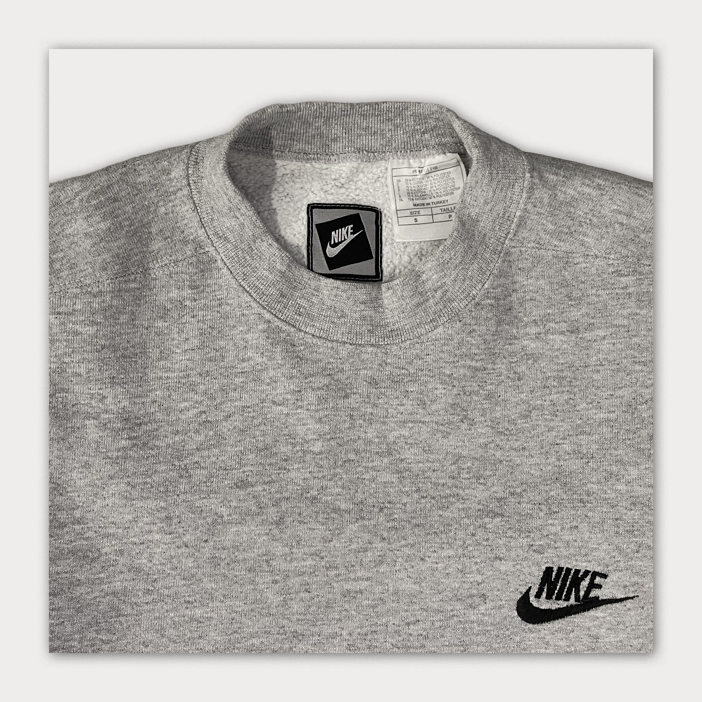 90s Nike sweatshirt