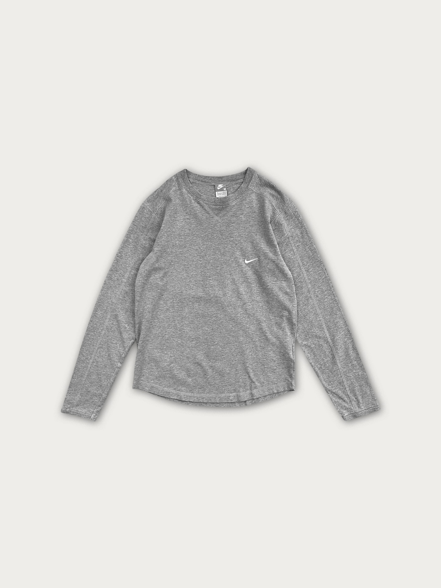 Y2K Nike Long Sleeves Tee
