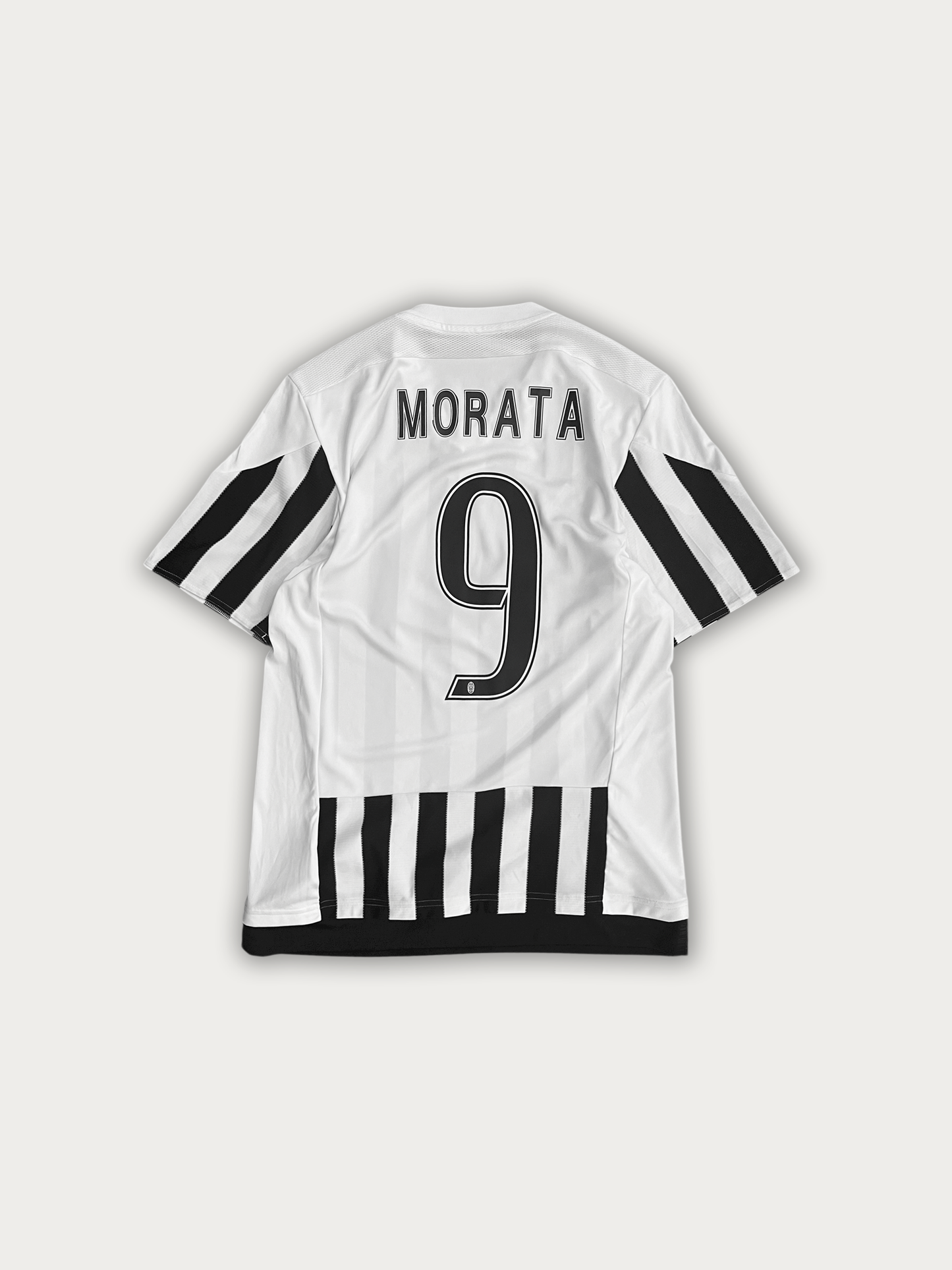 2015-16 Juventus Home Shirt Morata #9