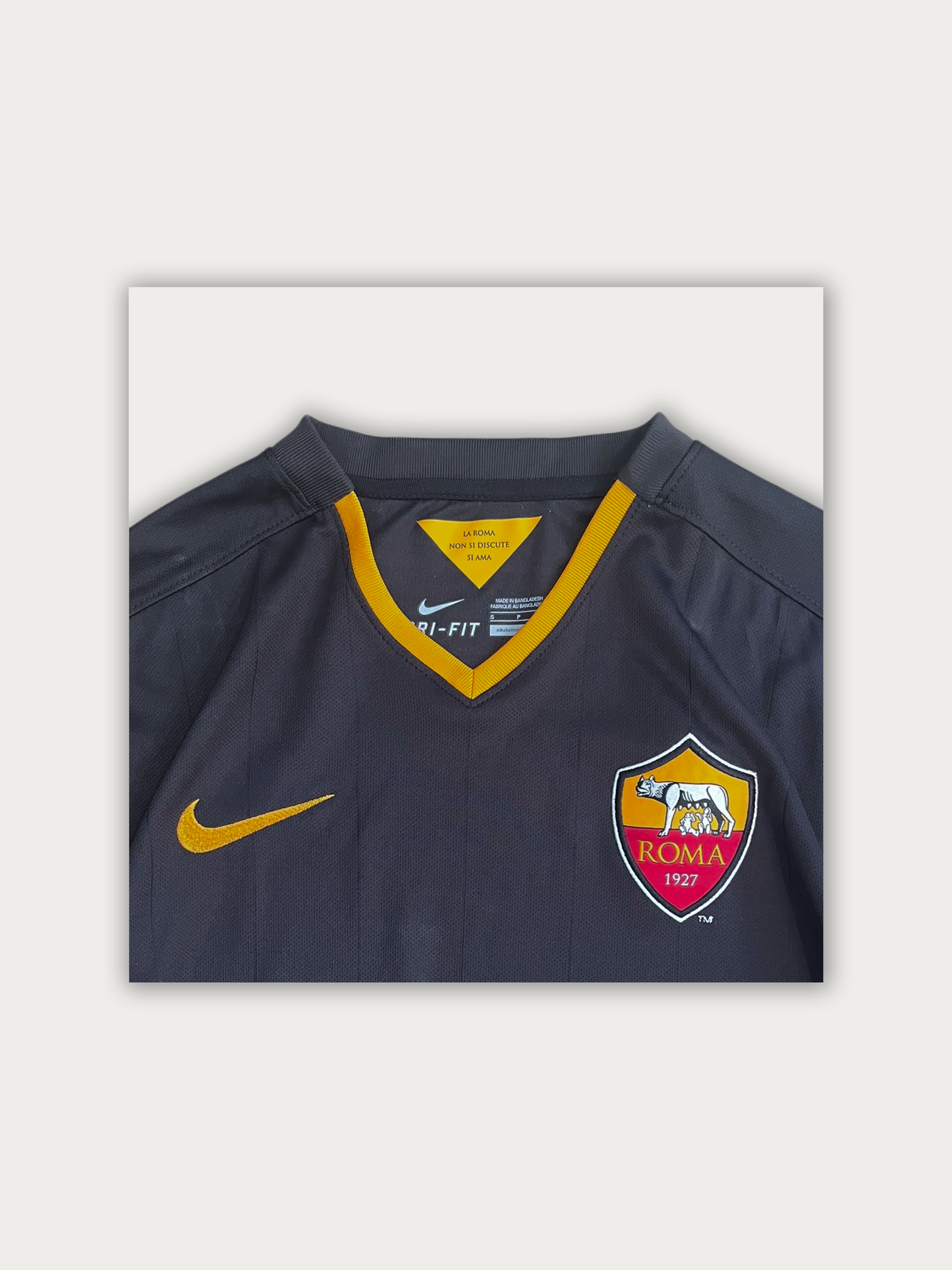 2014-15 Roma Third Shirt