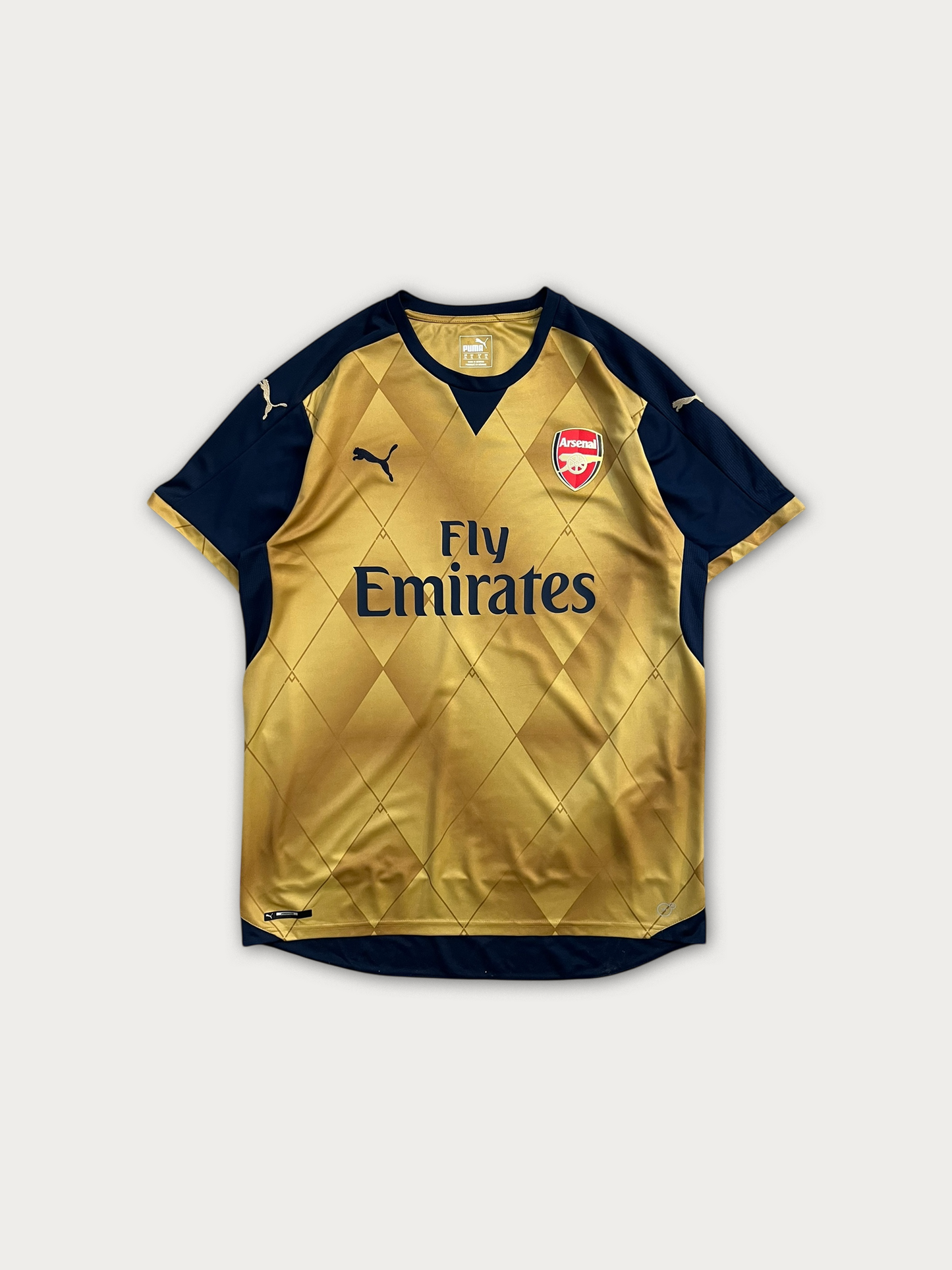 2015/16 Arsenal Away