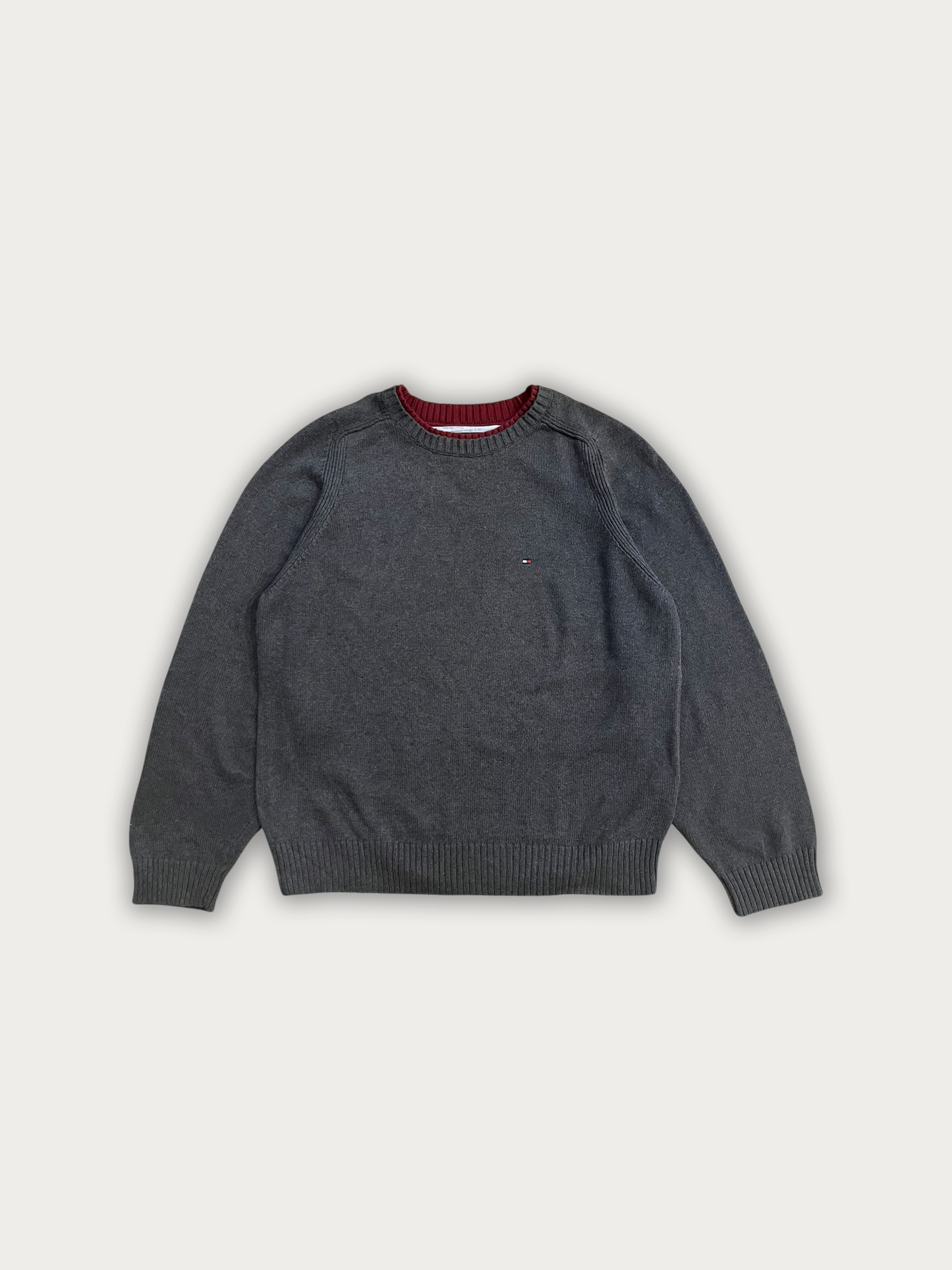 Vintage Y2K Tommy Hilfiger Sweater