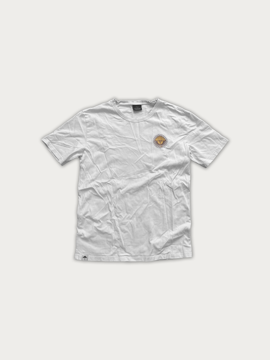 Helas Caps Parasol De Mayo Tee