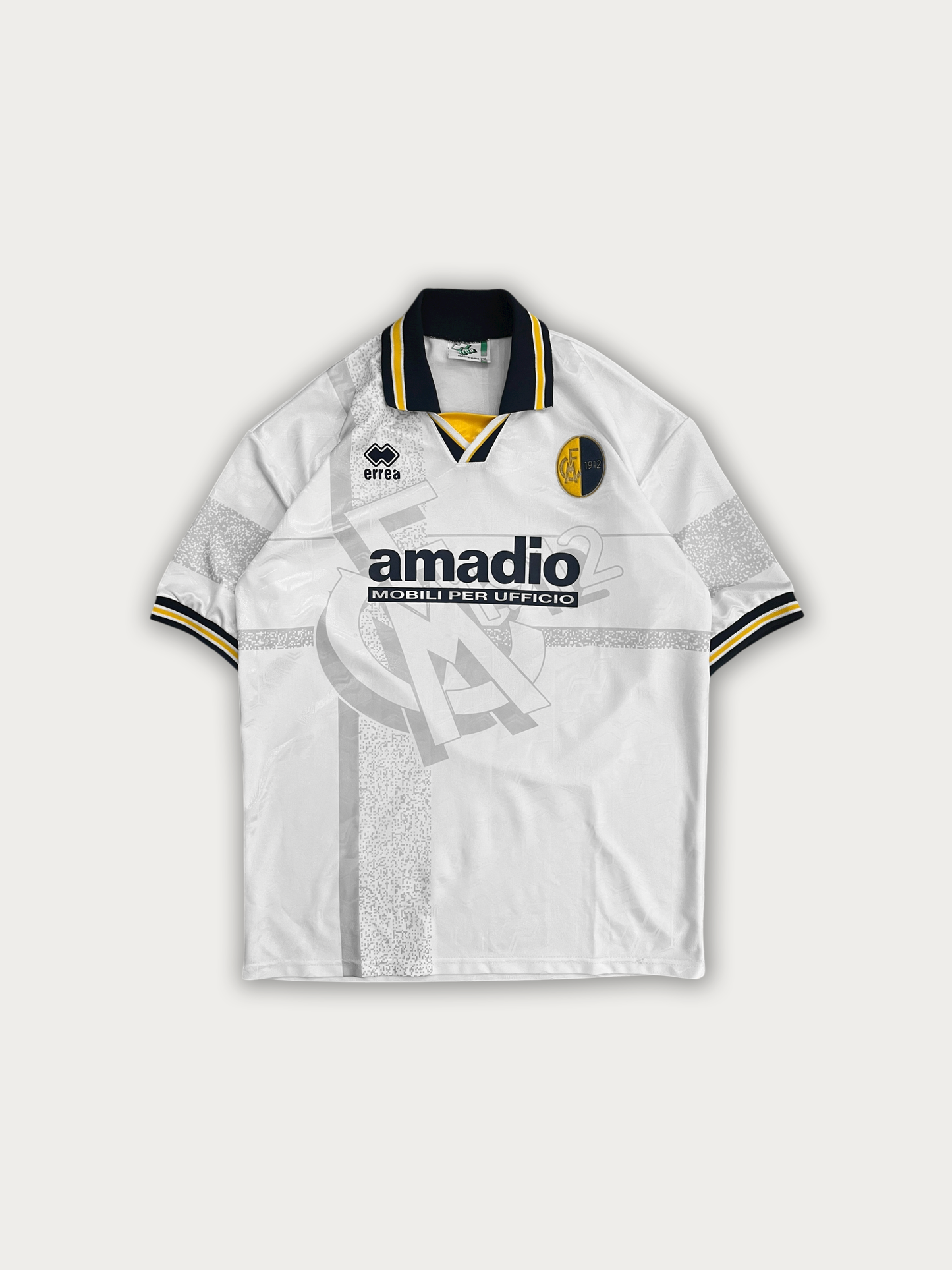 90s Vintage Modena Shirt