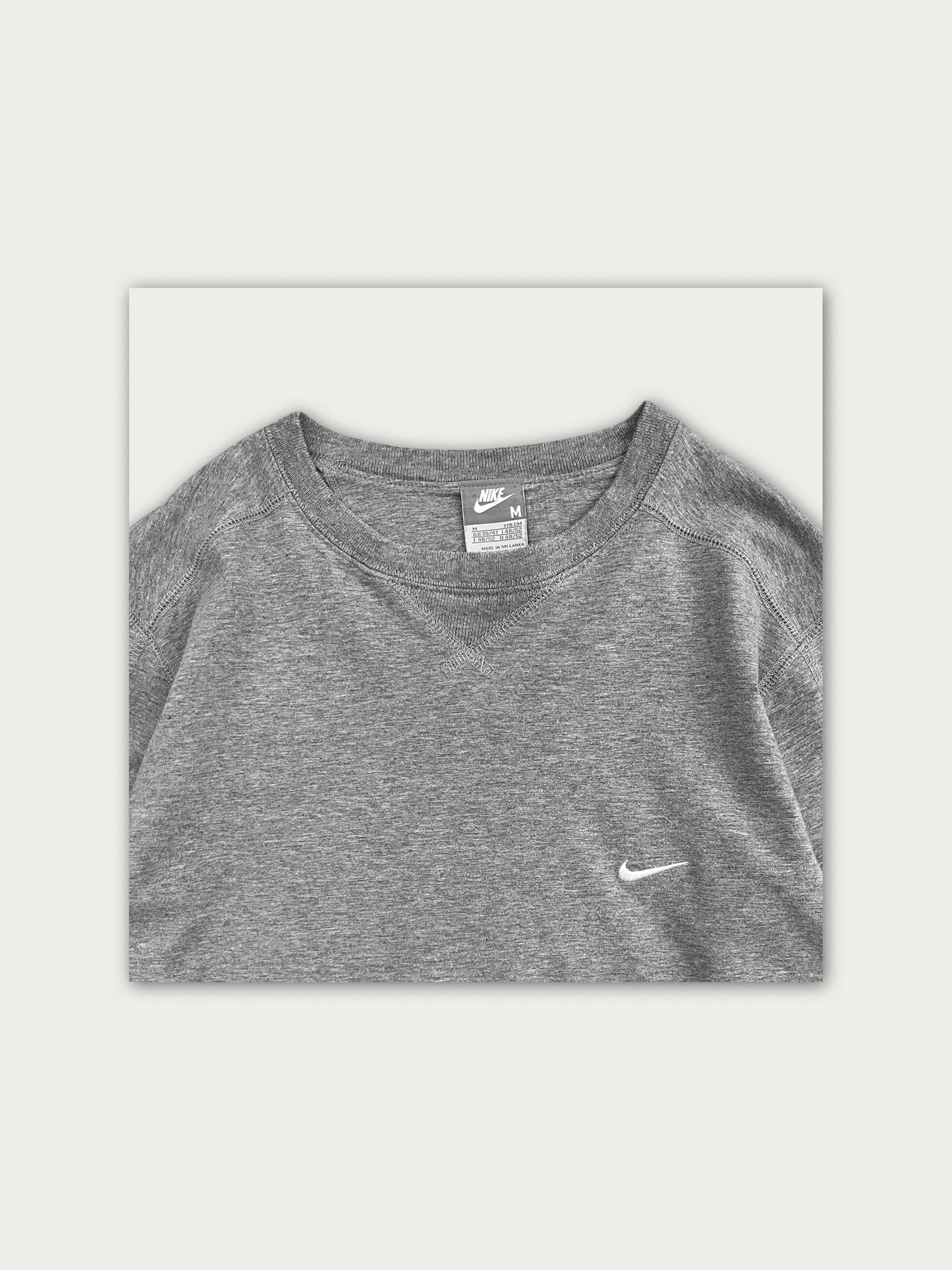 Y2K Nike Long Sleeves Tee