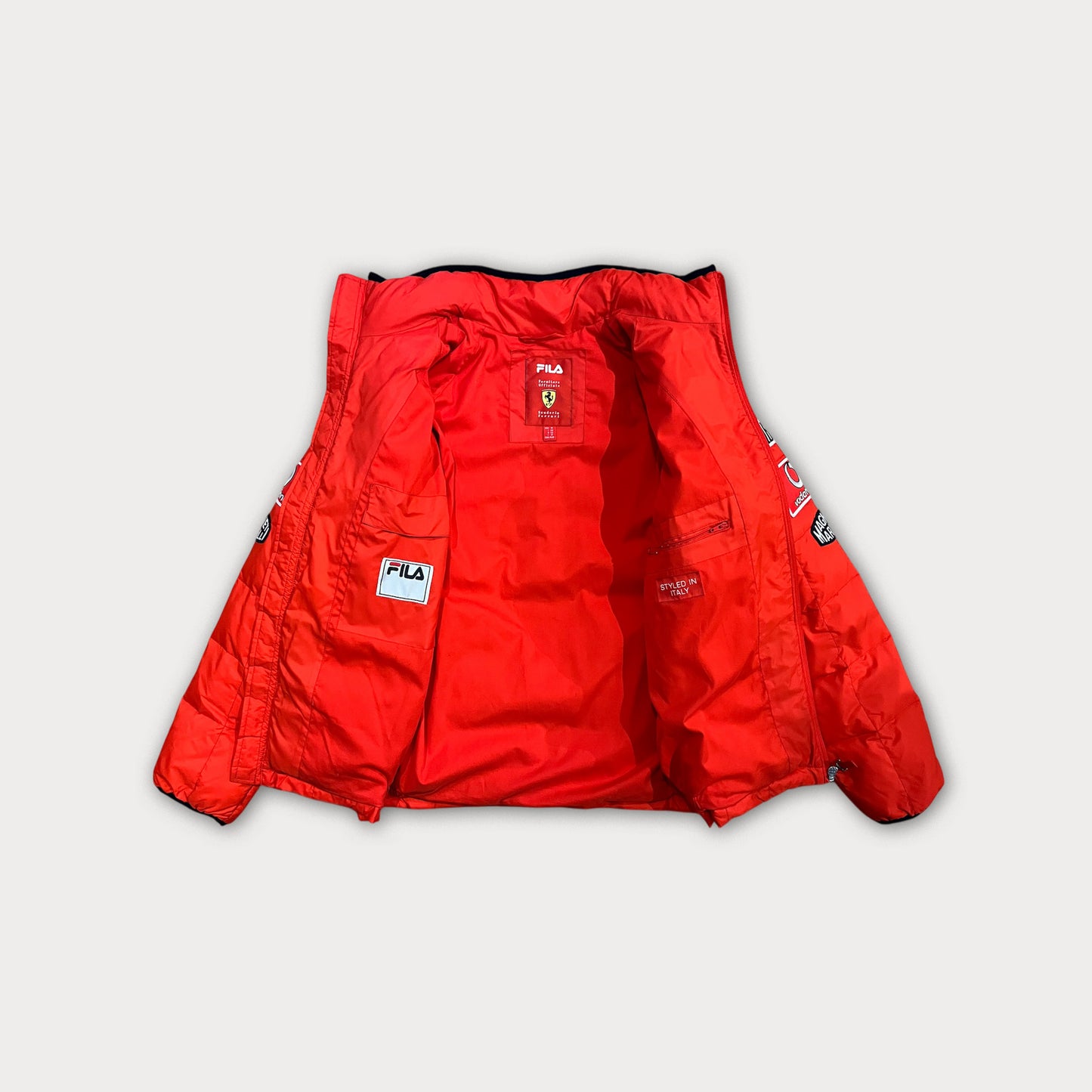 Authentic 2002 F1 Scuderia Ferrari padded Jacket