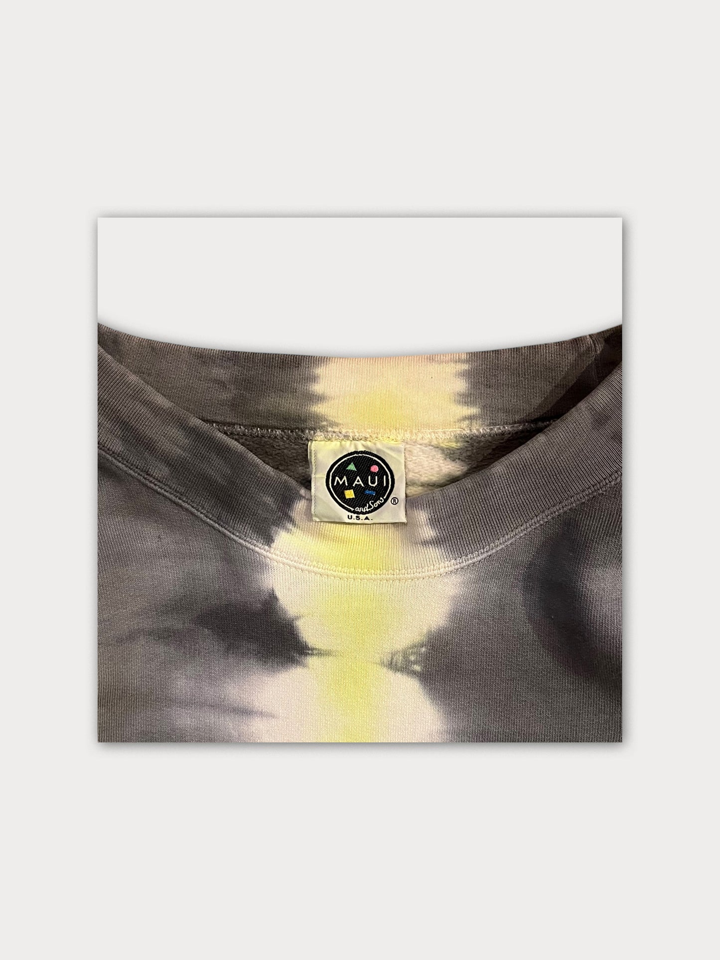 Rare 90s AOP Maui&Sons Sweatshirt