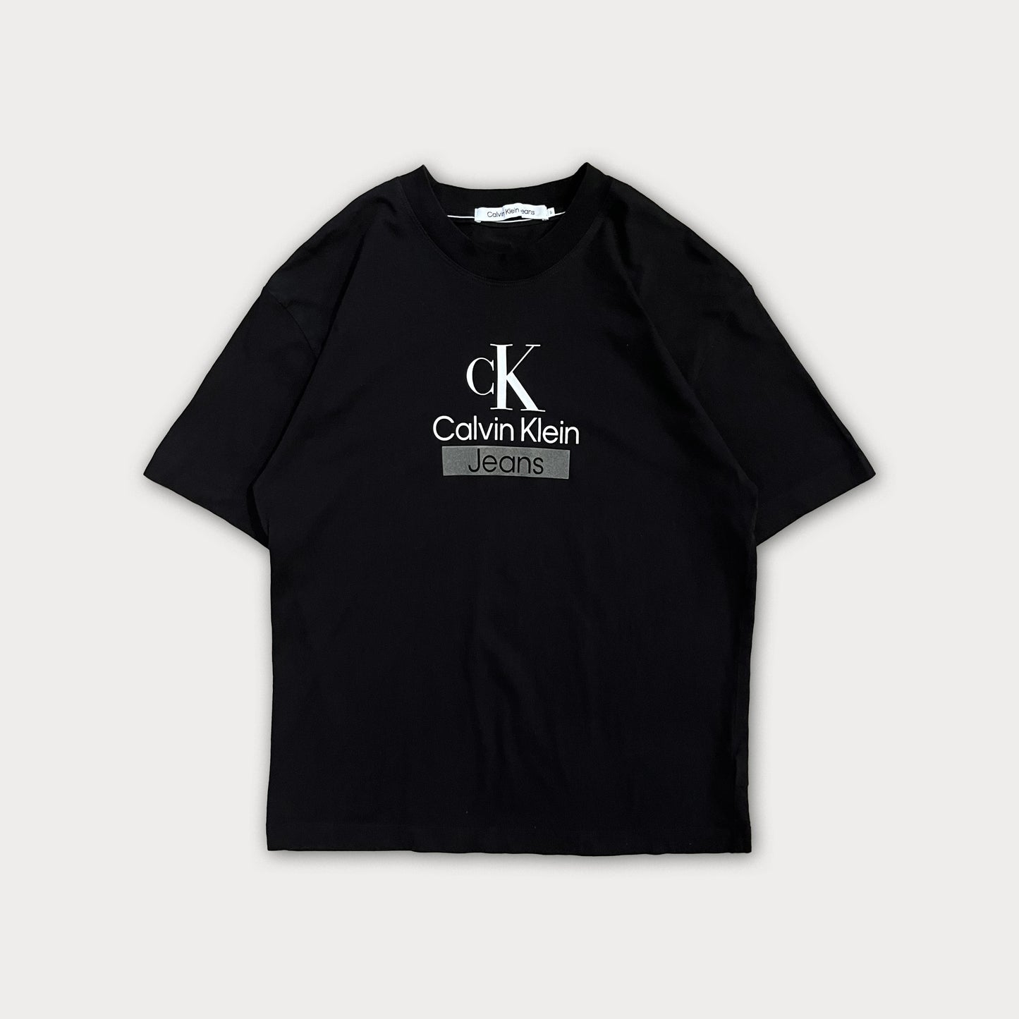 Calvin Klein Tee