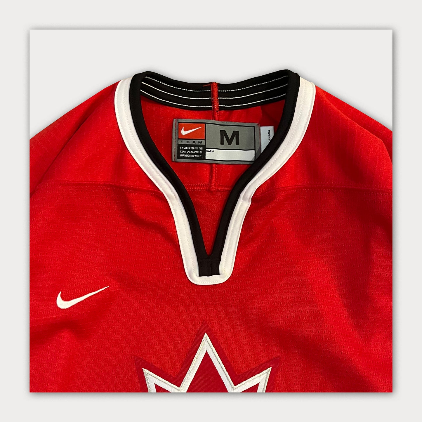 90s Canada Hockey Jersey by NIke