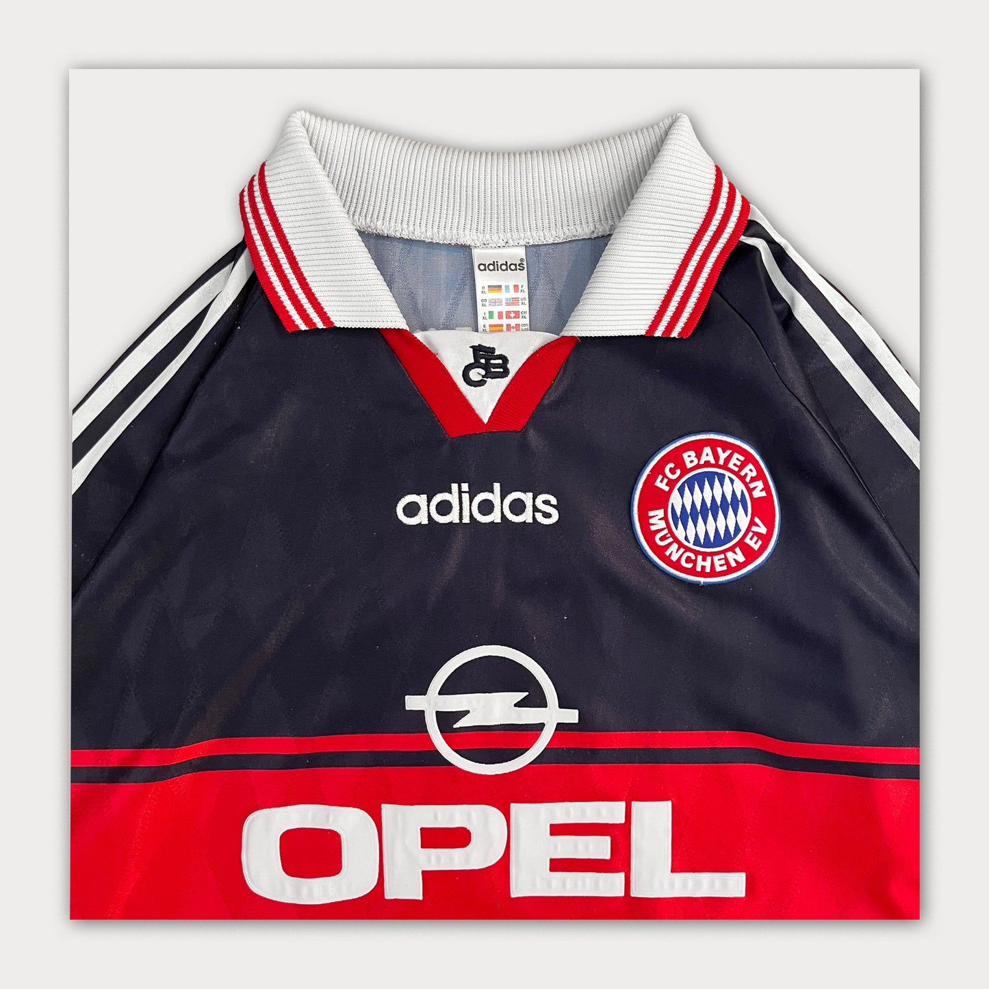 1997-98 Bayern Munich - Home jersey