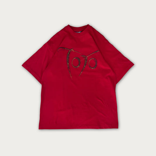Toto Tee