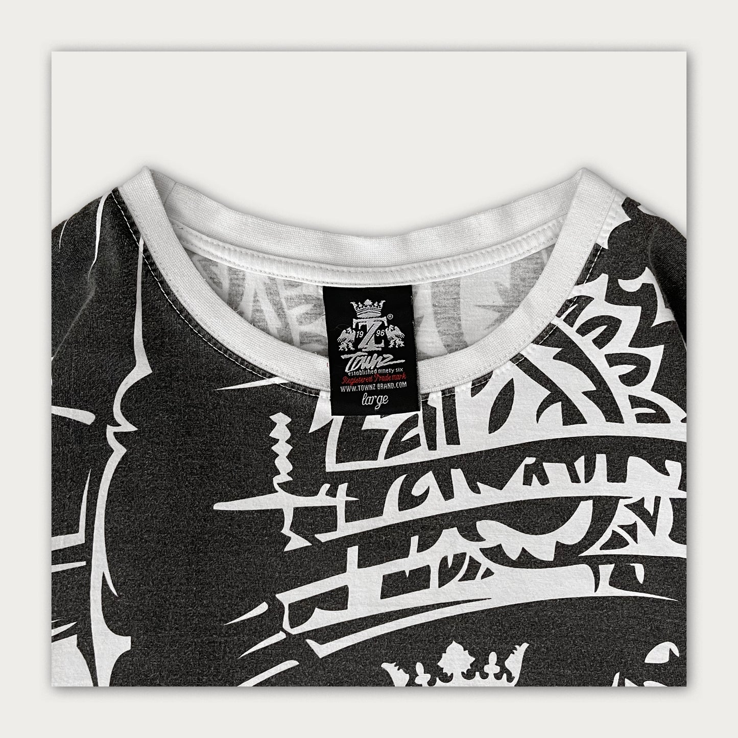 Townz Brand T-Paita Skull AOP Tee